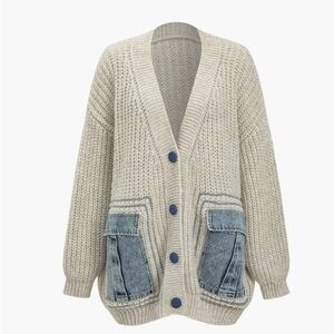 Elegant Beige Cardigan with Denim Pockets